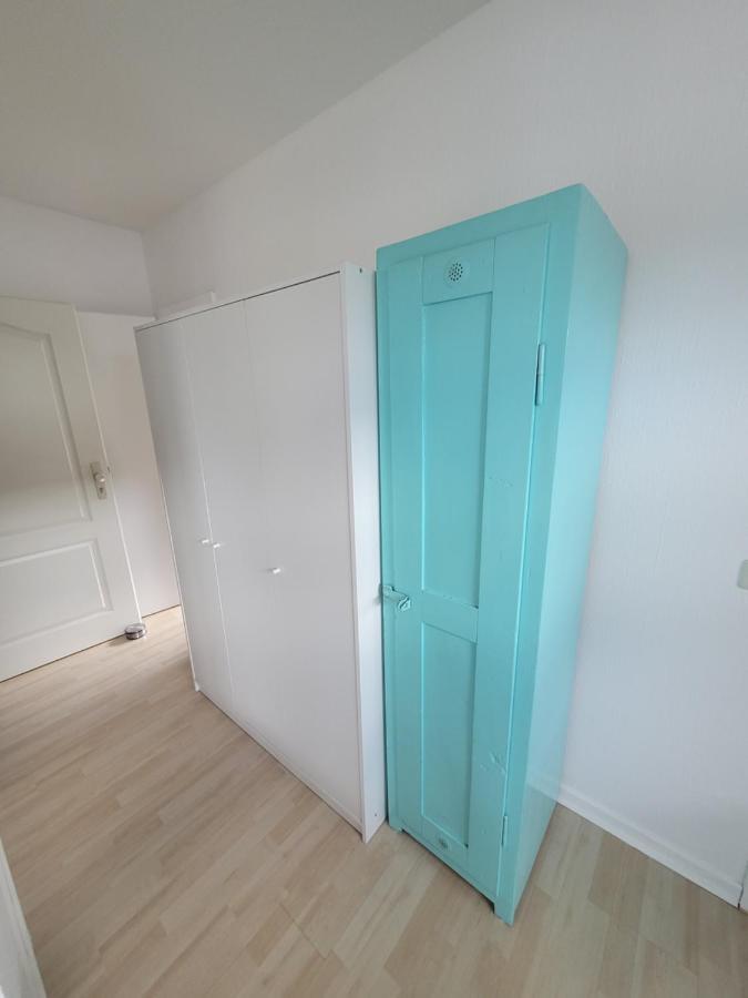 Messezimmer Am Thewissenweg Düsseldorf Kültér fotó