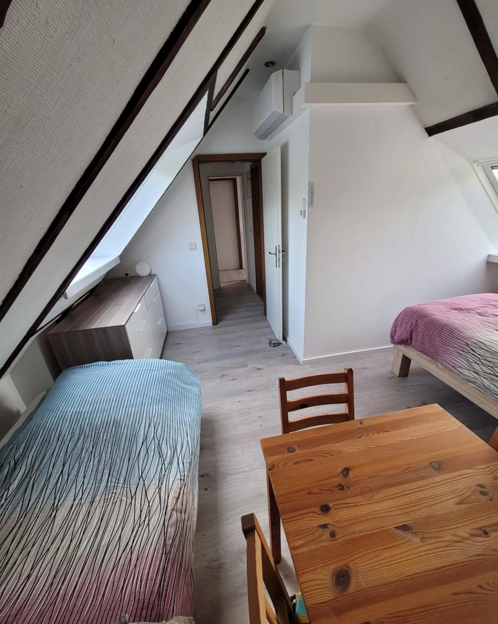 Messezimmer Am Thewissenweg Düsseldorf Kültér fotó